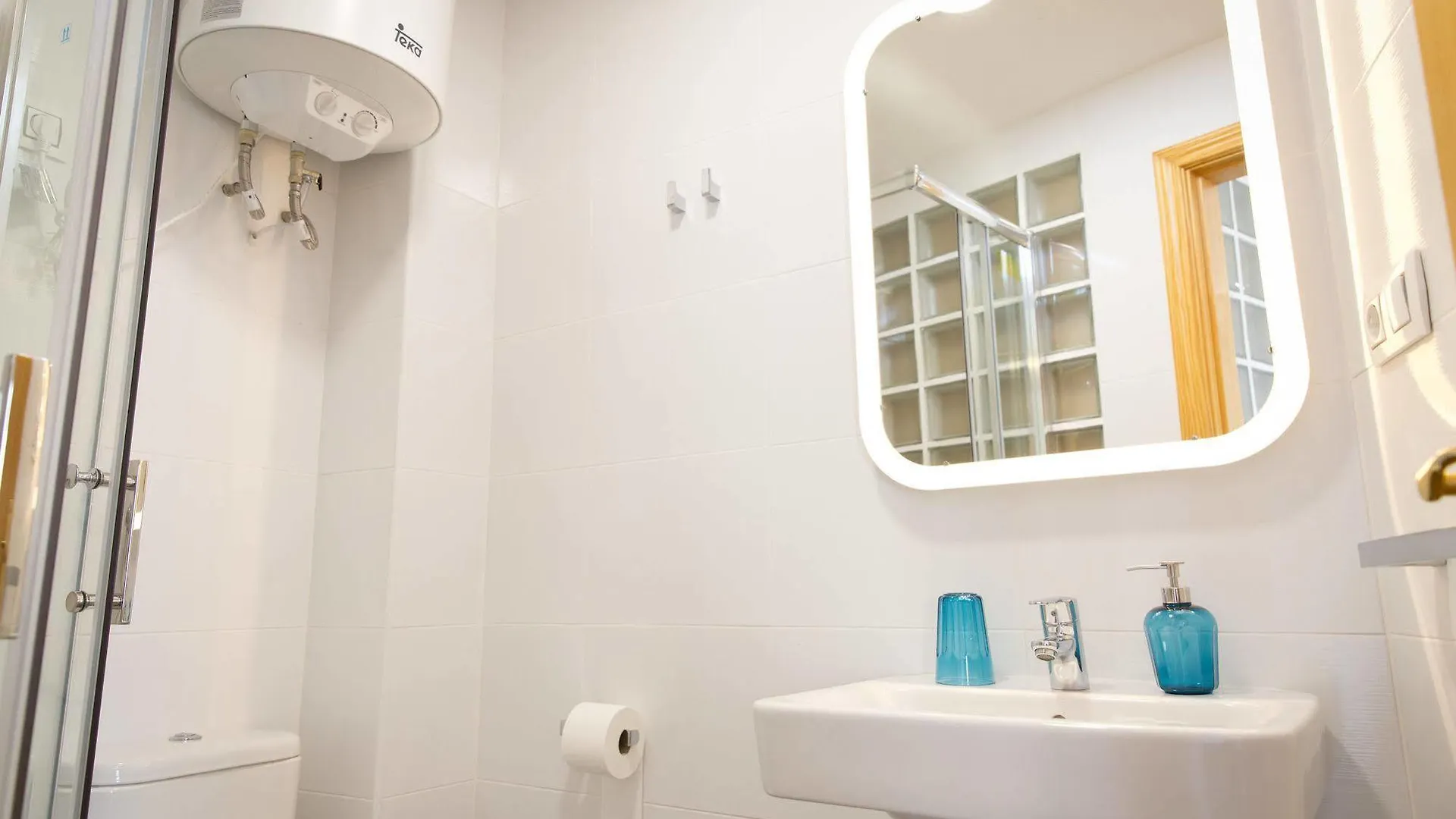 Holidays 2 Malaga Charming Apartments
