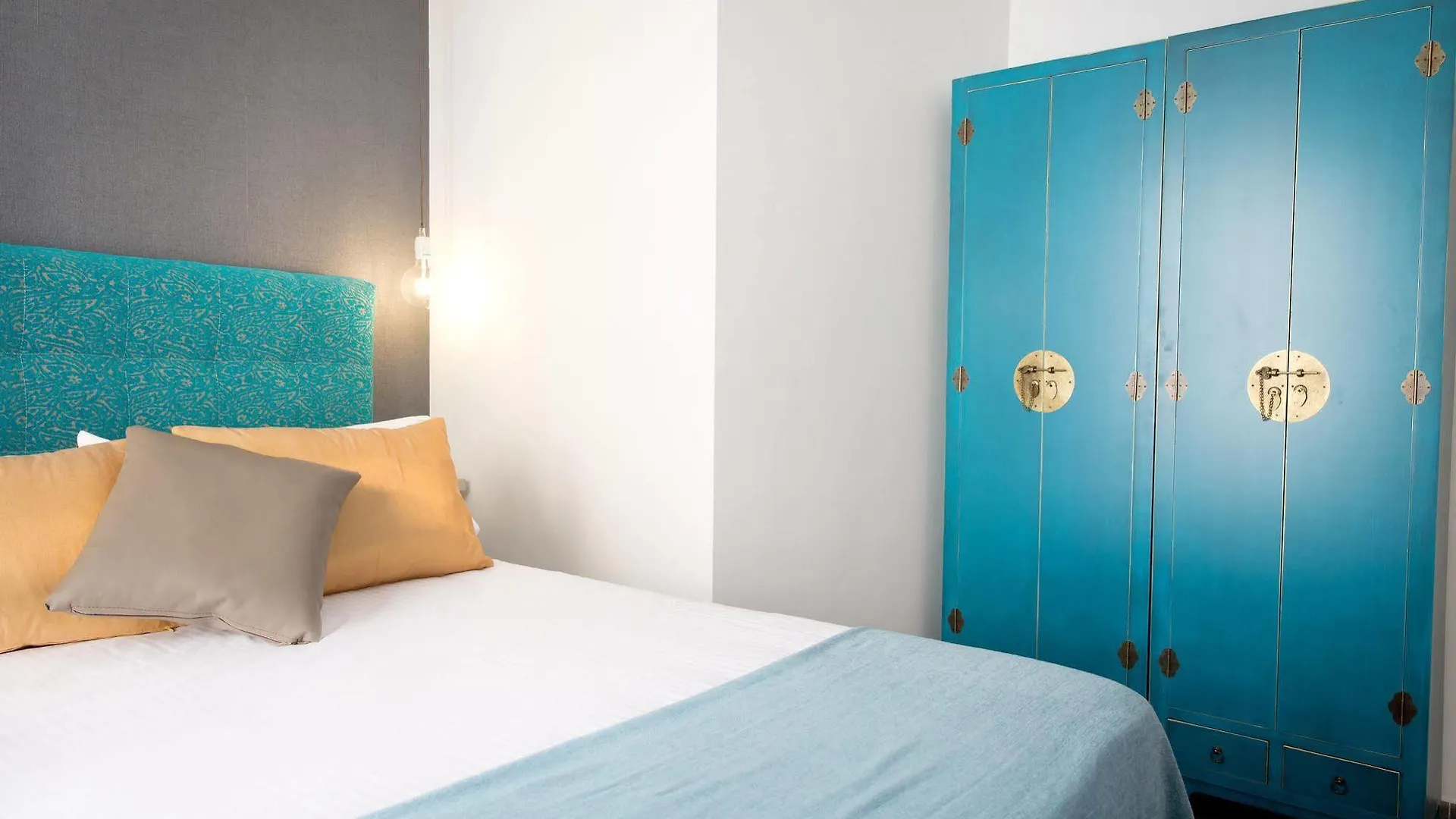 Holidays 2 Malaga Charming Apartments
